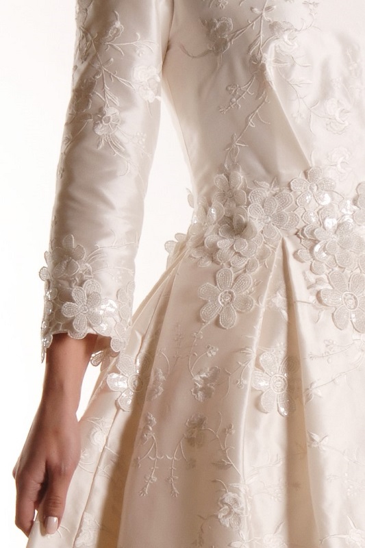 Beautiful embroidered sleeve detail