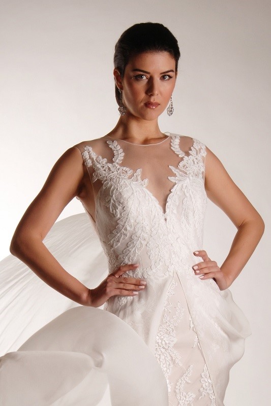 the bodice of this bridal gown is beautifully fitted.